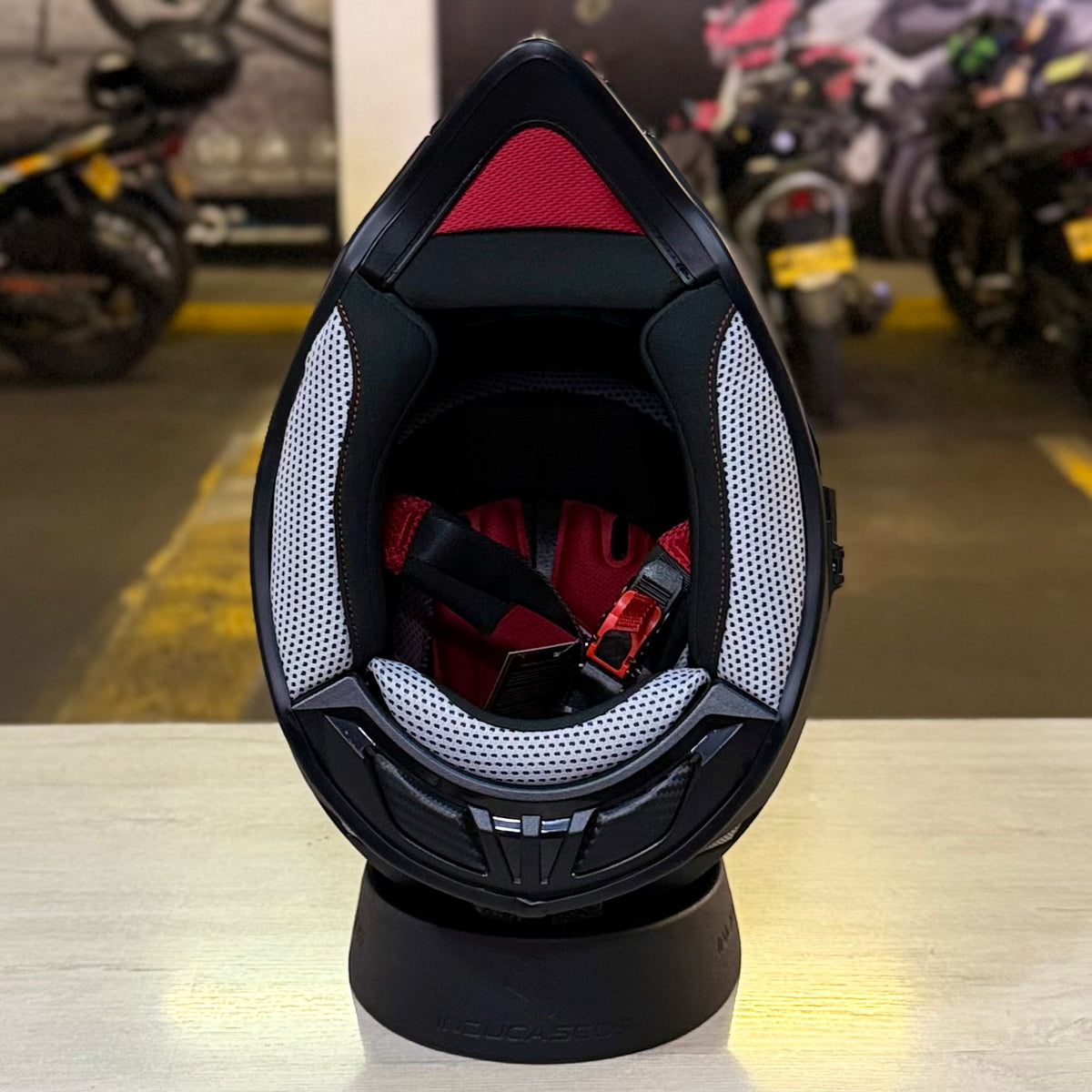 CASCO INTEGRAL PRO RIDER 129 Solid