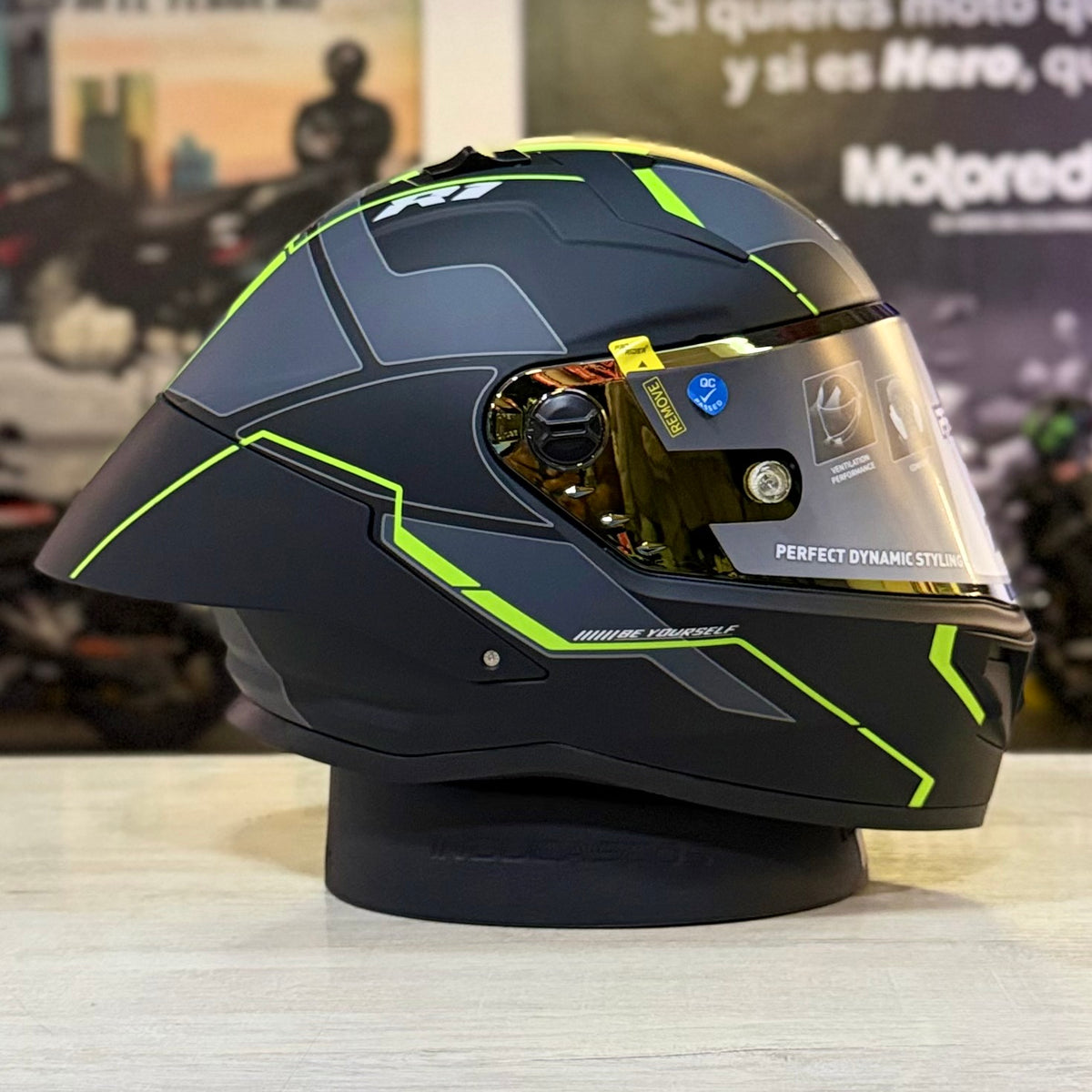 CASCO INTEGRAL PRO RIDER 723 Grafico